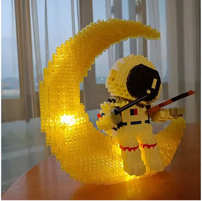 Astronaut Building Block
